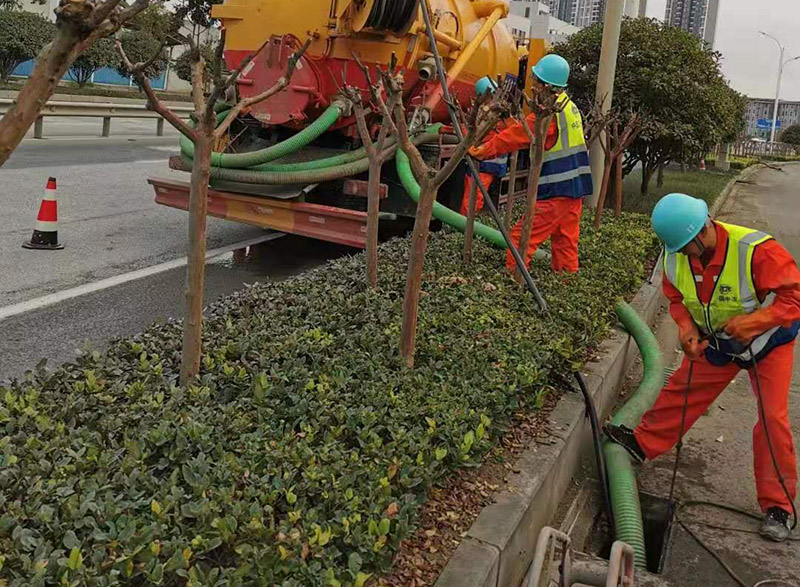 九所镇市政管道清淤